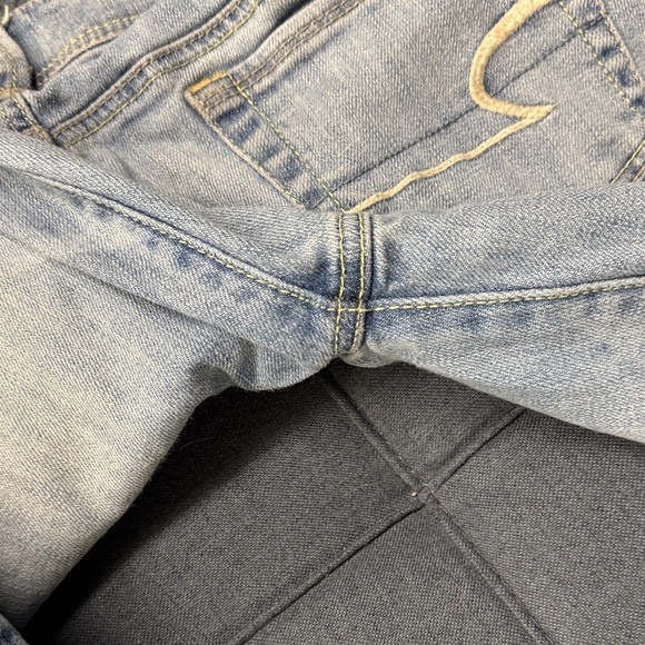 AEO American Eagle Outfitters Light Blue Boot Cut Kick Boot Stretch Blue Jeans - Picture 8 of 12